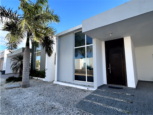 Exterior 6